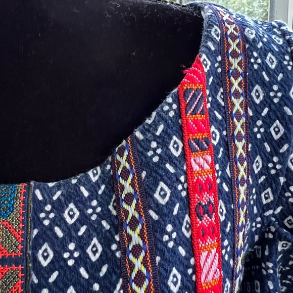 Anthropologie Akemi + Kin Embroidered Women's Tunic top - Picture 4 of 8